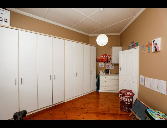 2 BEDROOM APARTMENT TO LET IN MORNINGSIDE